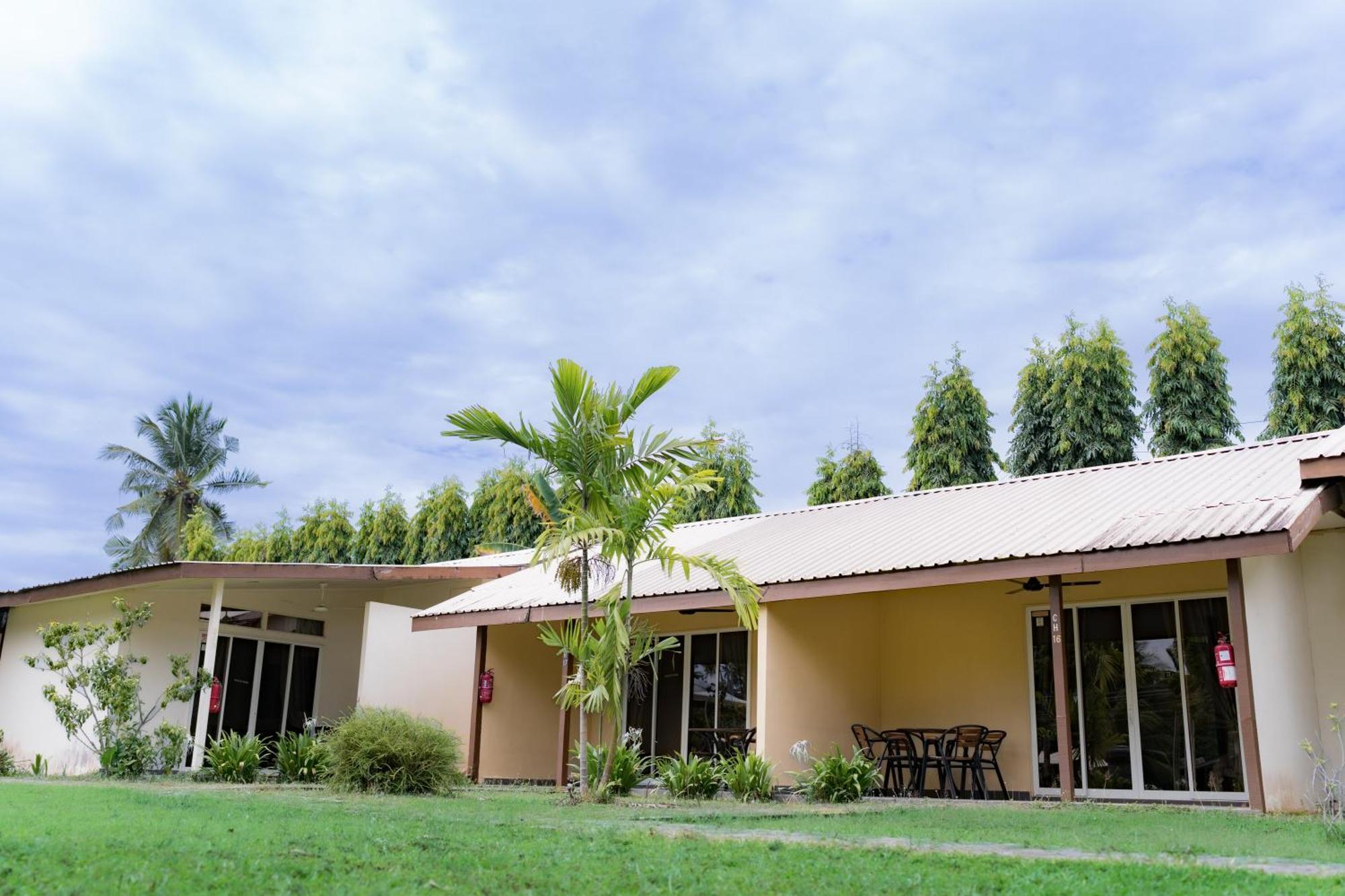 Langkah Syabas Beach Resort Kinarut Exterior photo